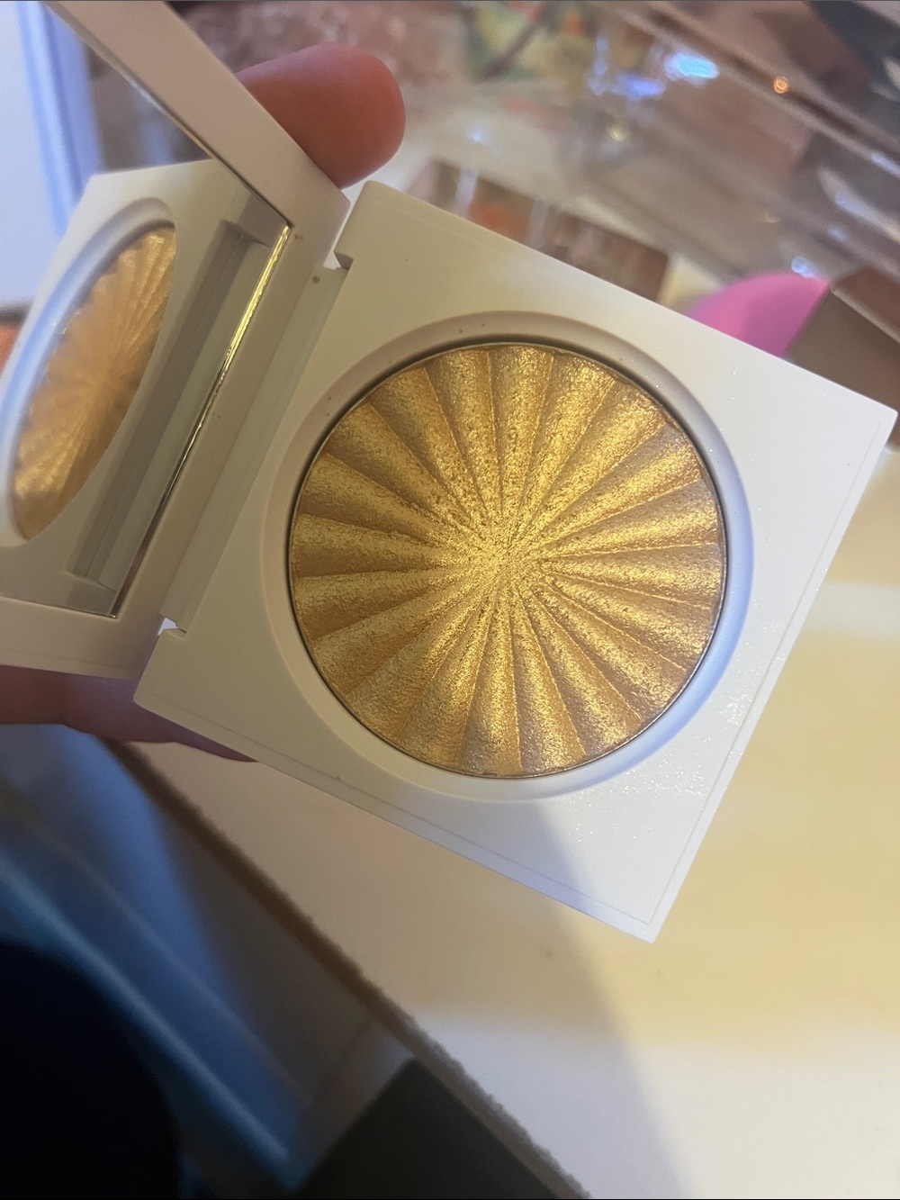 OFRA Highlighter -Rodeo Drive - Picture 3 of 3